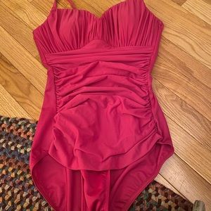 Miracle suit size 8L